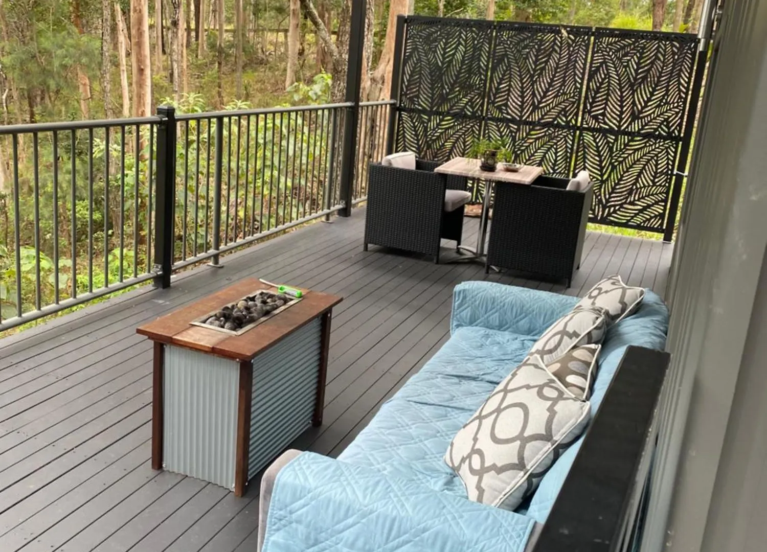Guest house 424 Trees Tiny Home Tallebudgera Australia